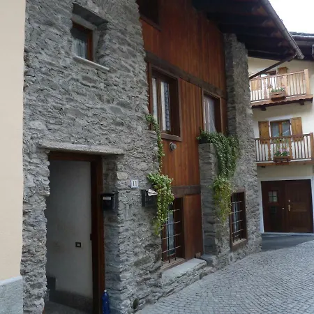 Lo Mitcho アパート ラ・サル